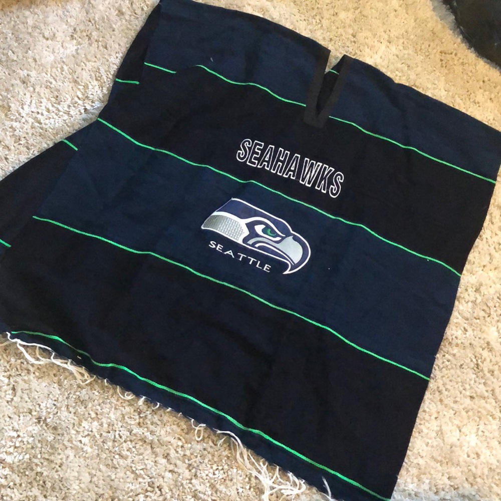 Seattle Seahawks Knit Poncho